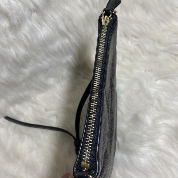 Coach Swagger Swingpack Crossbody Purse Handbag Black Gold Womens - Picture 4 of 12